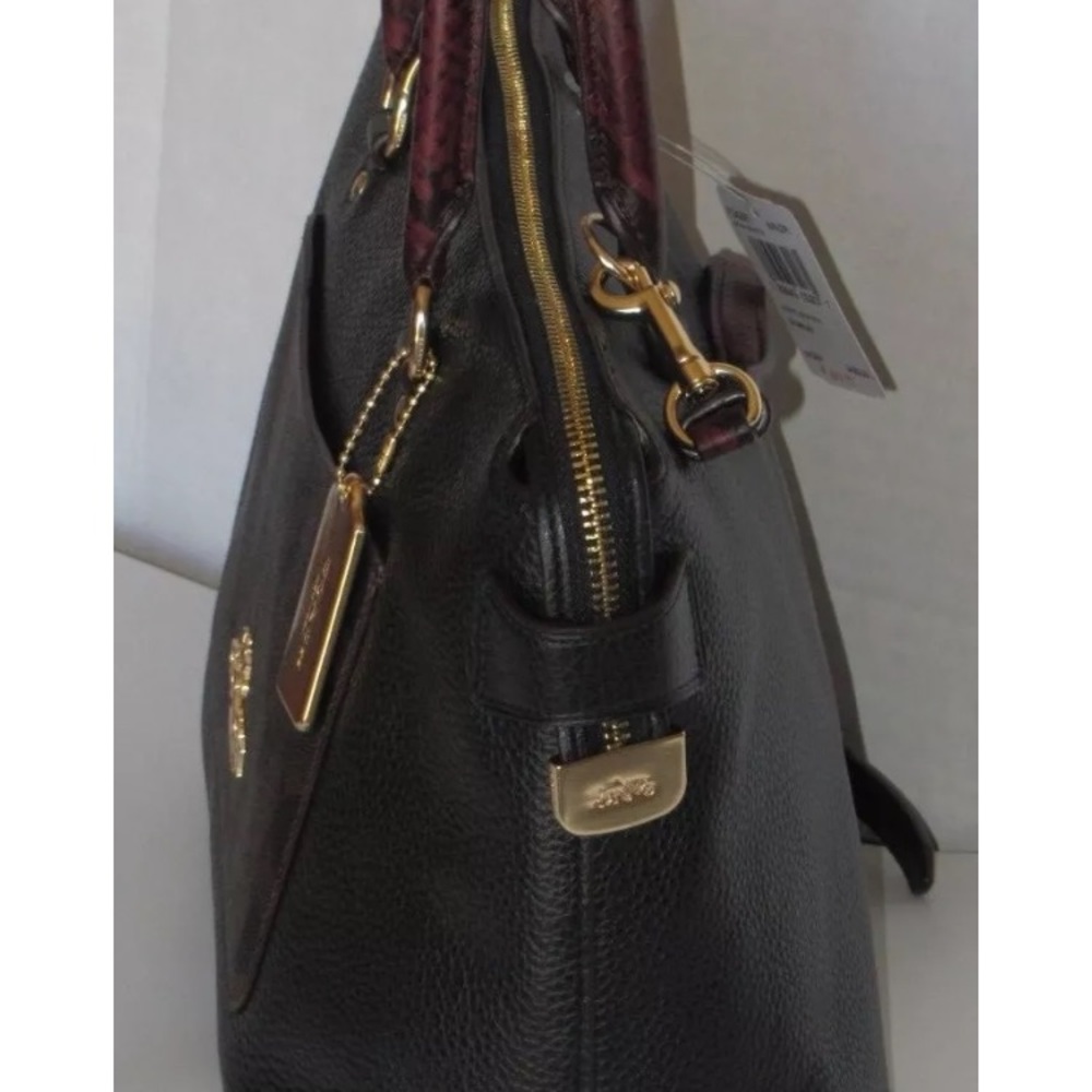 Authentic Coach leather signature canvas satchel - Picture 4 of 8